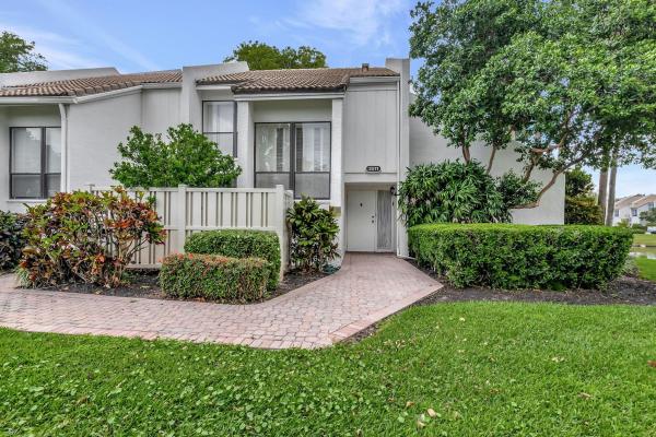 Bridgewood Townhouses At Boca West Country Club, 2511 Bridgewood Dr, Boca Raton, Florida 33434, image 1