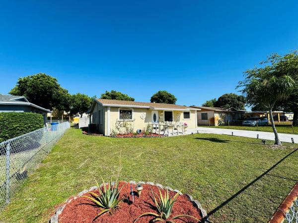 Fort Lauderdale No HOA, 2420 NW 26th Ave, Fort Lauderdale, Florida 33311, image 1