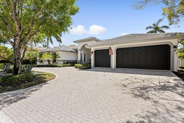 The Fairways At Eagle Trace, 1841 Eagle Trace Blvd, Coral Springs, Florida 33071, image 1