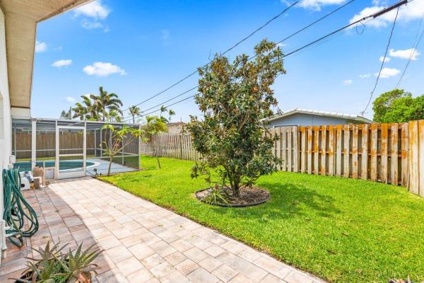 Boca Woods, 2745 NE 4th Way, Boca Raton, Florida 33431, image 2