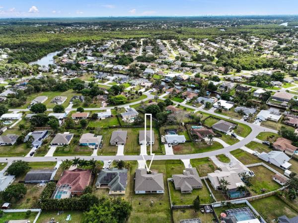 Northport Village, 734 NE Eastlake St, Port St. Lucie, Florida 34983, image 1