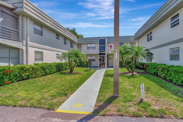 Monaco At Kings Point, 60 Monaco B, Delray Beach, Florida 33446, image 1