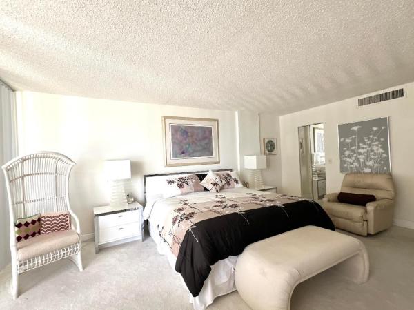 The Barclay, 3546 S Ocean Blvd #405, South Palm Beach, Florida 33480, image 2