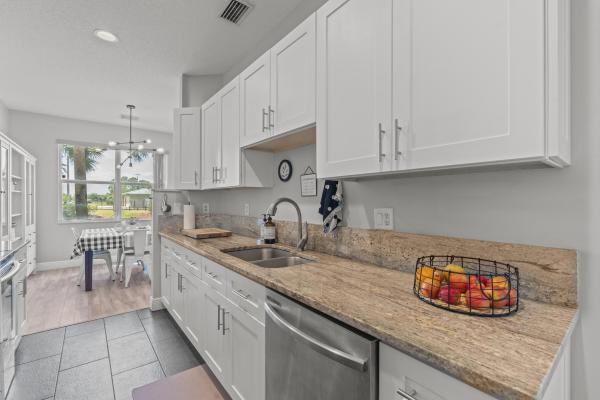 Seminole Lakes, 381 River Bluff Ln, Royal Palm Beach, Florida 33411, image 2