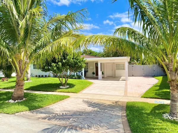 Winfield Park, 2360 NE 4th Ave, Boca Raton, Florida 33431, image 1