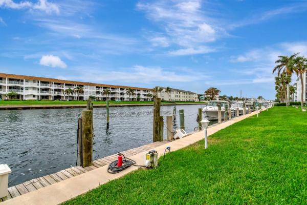 Paradise Harbour, 100 Paradise Harbour Blvd #212, North Palm Beach, Florida 33408, image 1