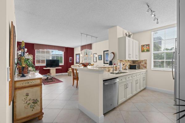 The Tower At CityPlace, 651 Okeechobee Blvd #211, West Palm Beach, Florida 33401, image 1