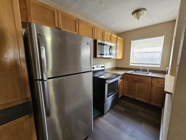 Latona Court, 646 Latona Ave, Lake Worth Beach, Florida 33460, image 1