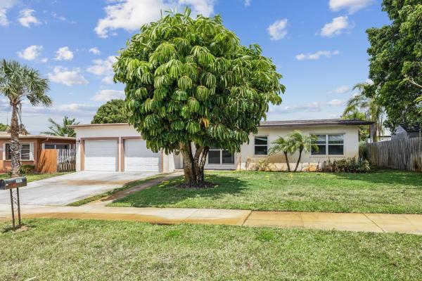 Lantana Heights, 1015 W Drew St, Lantana, Florida 33462, image 1