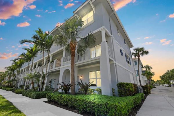 Firenze, 1295 Via De Fossi, Boynton Beach, Florida 33426, image 1