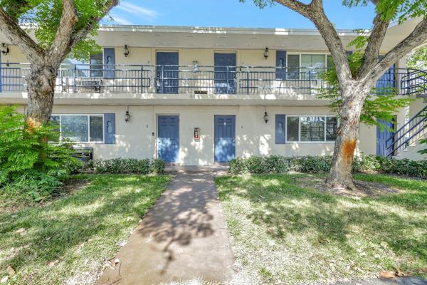 Pineapple Grove Of North Palm Beach, 813 Lighthouse Dr #A, North Palm Beach, Florida 33408, image 1