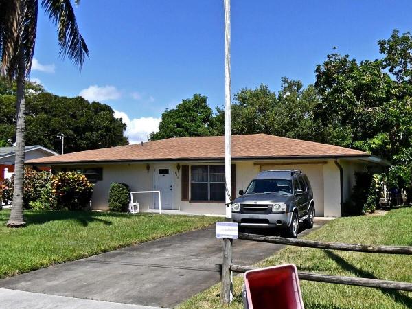 Sunset Park, 116 Wisteria Ave, Fort Pierce, Florida 34982, image 1