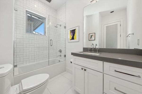 Boyntons, 5907 N Ocean Blvd, Ocean Ridge, Florida 33435, image 2