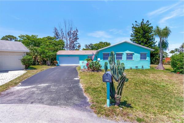 Lucerne Lakes North, 4110 Pine Green Run, Lake Worth Beach, Florida 33467, image 1