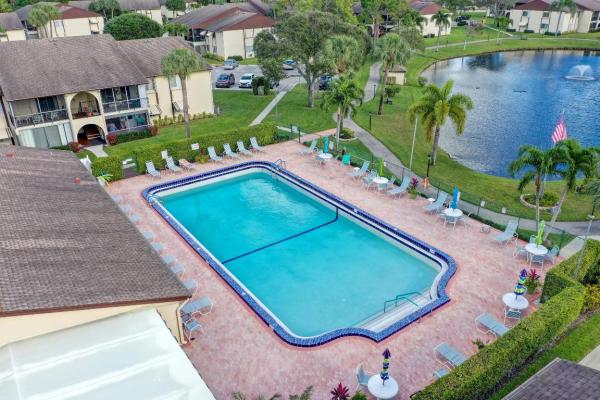 La Pinata, 5861 La Pinata Blvd #D-2, Greenacres, Florida 33463, image 3