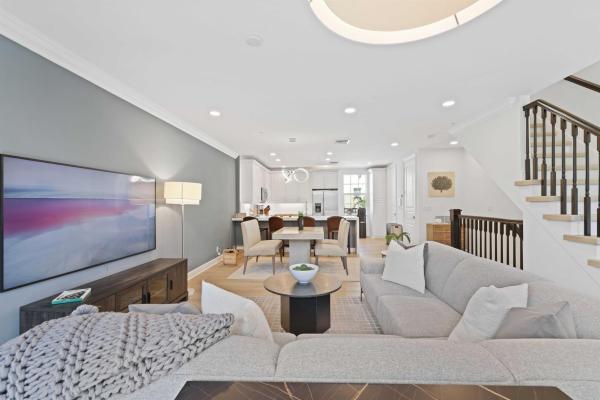 Heritage Club, 1050 E Heritage Club Cir, Delray Beach, Florida 33483, image 1