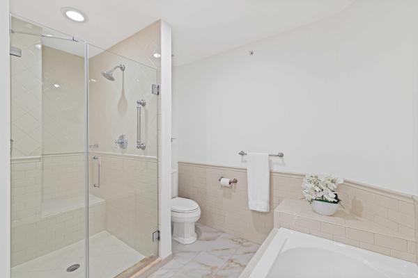 Heritage Club, 1050 E Heritage Club Cir, Delray Beach, Florida 33483, image 1