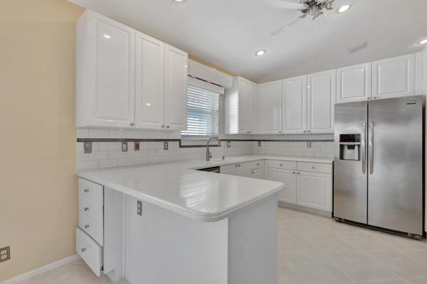 Grove Isle, 10318 Utopia Cir N, Boynton Beach, Florida 33437, image 2