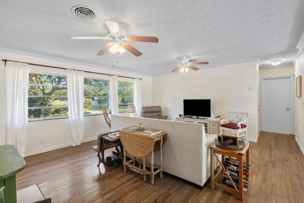 Forest Hills, 902 SW 27th Ave, Boynton Beach, Florida 33435, image 1