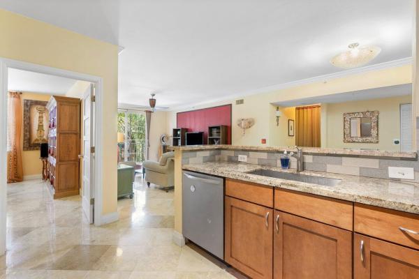 The Courtyards In CityPlace, 720 S S Sapodilla Ave Ave, West Palm Beach, Florida 33401, image 1
