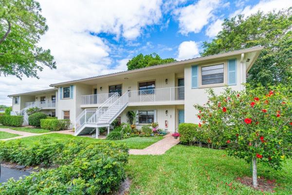 Westgate At Hunters Run, 17 Westgate Ln #G, Boynton Beach, Florida 33436, image 1
