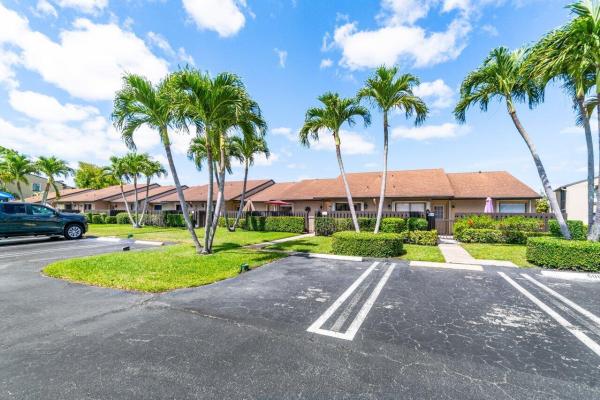 Pine Ridge North 3, 727 Sunny Pine Way #G, Greenacres, Florida 33415, image 1