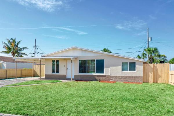 Riviera Beach Heights, 1270 W 1st St, Riviera Beach, Florida 33404, image 1