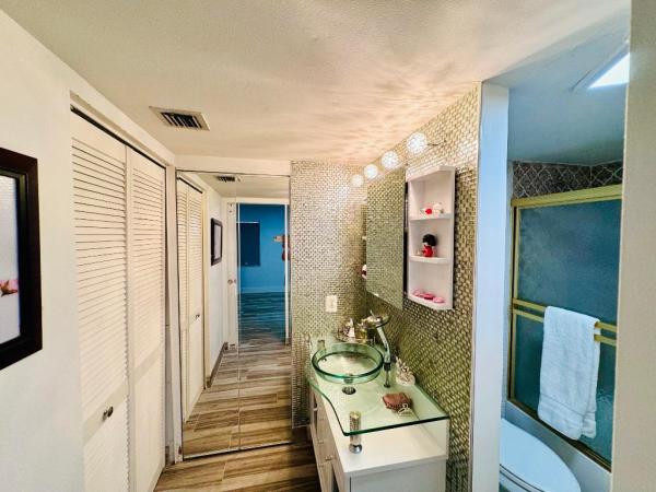 Monaco Gardens, 860 SE 6th Ave #101, Deerfield Beach, Florida 33441, image 2