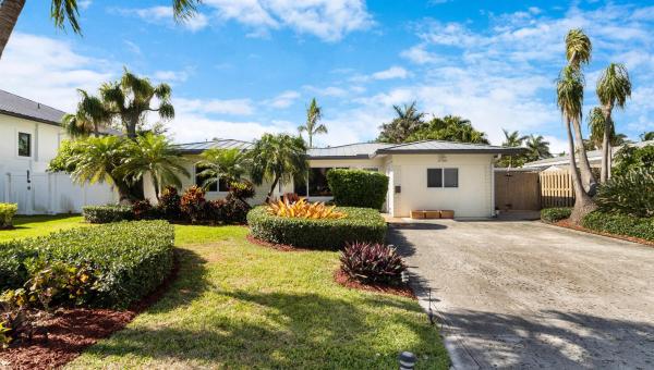 Pompano Beach Estates, 2760 SE 2nd Ct, Pompano Beach, Florida 33062, image 1