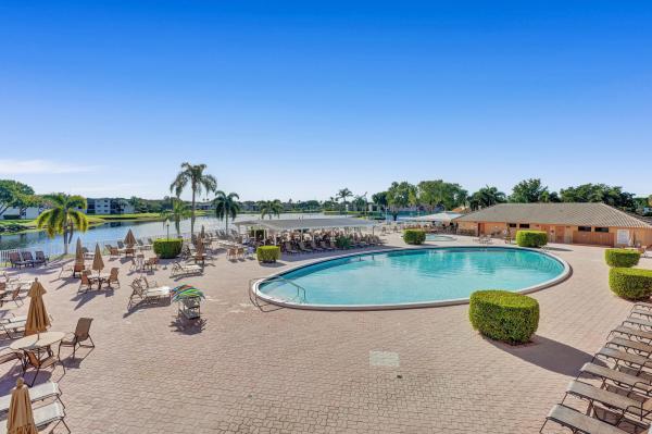 Pembridge At Lakes Of Delray, 15451 Pembridge Dr #217, Delray Beach, Florida 33484, image 1