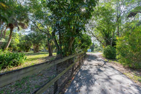 Palm Beach Little Ranches, 748 Rambling Drive Cir, Wellington, Florida 33414, image 1
