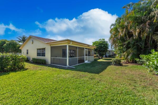 Lucerne Homes East, 6389 Summer Sky Ln, Greenacres, Florida 33463, image 3