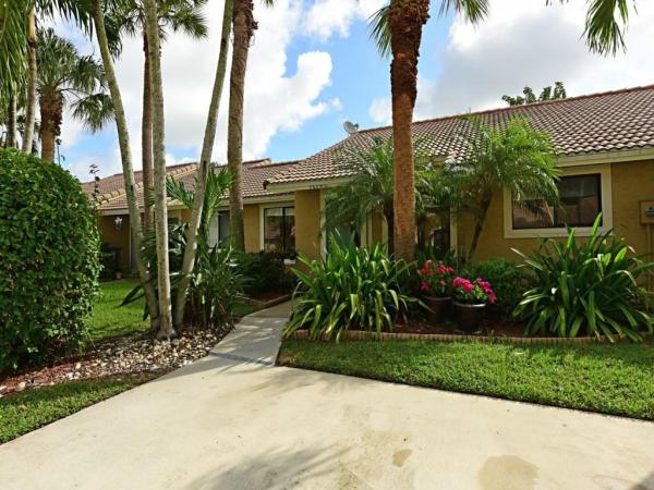Country Fair, 9899 Watermill Cir #C, Boynton Beach, Florida 33437, image 1