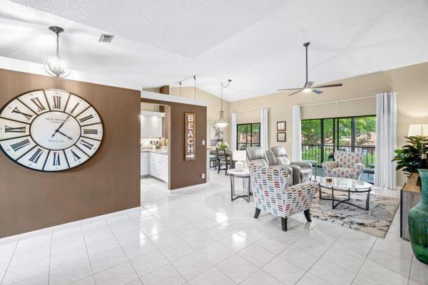 Palm Chase, 10662 Ocean Palm Way #201, Boynton Beach, Florida 33437, image 1