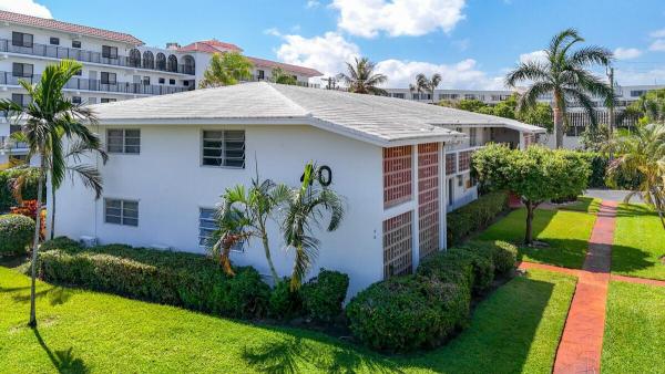 Palm Royal, 40 SE 13th St #B3, Boca Raton, Florida 33432, image 1