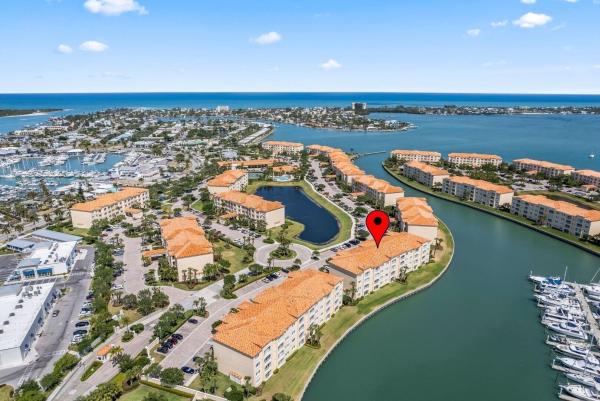 Harbour Isle East, 9 Harbour Isle Dr #103, Fort Pierce, Florida 34949, image 1