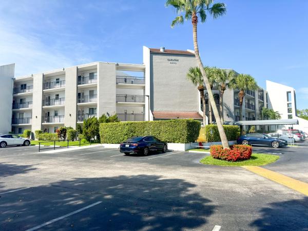 Carlisle At Poinciana Place, 6850 10th Ave #304, Lake Worth Beach, Florida 33467, image 1