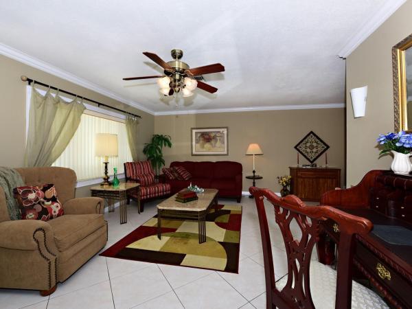 Cypress Lakes, 5197 Nicholas Dr, West Palm Beach, Florida 33417, image 1
