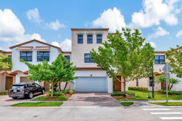 Chapel Grove, 137 NW 209th Ln, Pembroke Pines, Florida 33029, image 1