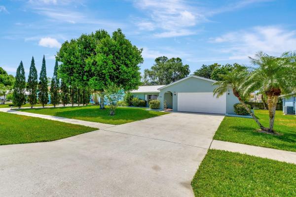 Jupiter Oaks, 606 Oak Ter, Jupiter, Florida 33458, image 1