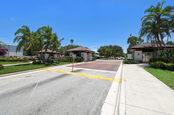 467 Ashwood Pl, Boca Raton, Florida 33431, image 2