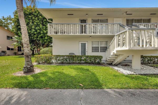 Kent At Century Village, 222 Kent M, West Palm Beach, Florida 33417, image 1