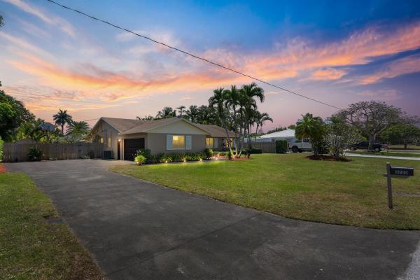 Sherwood Park, 3720 Sherwood Blvd, Delray Beach, Florida 33445, image 1