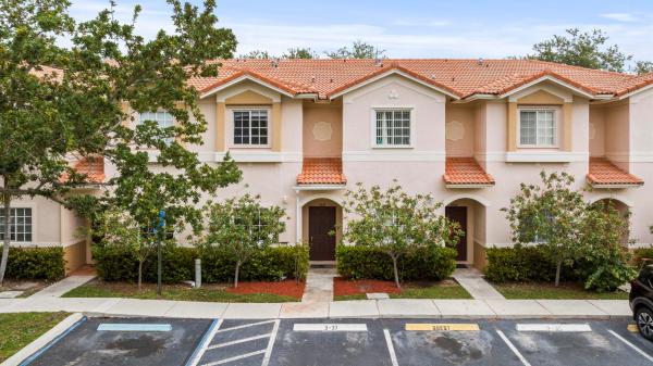 Catalina Isles, 8837 S Isles Cir, Tamarac, Florida 33321, image 1