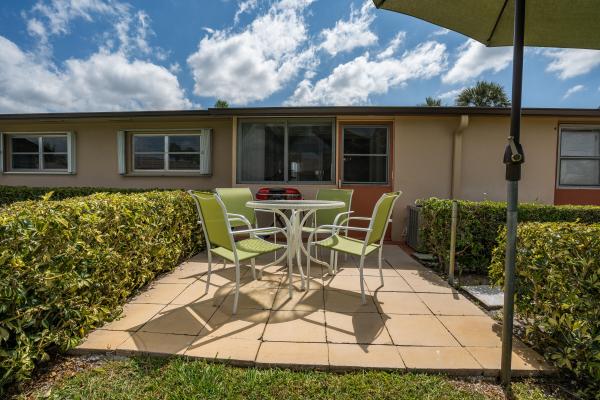 Crosley At Cresthaven Villas, 2955 Crosley Dr W #I, West Palm Beach, Florida 33415, image 1