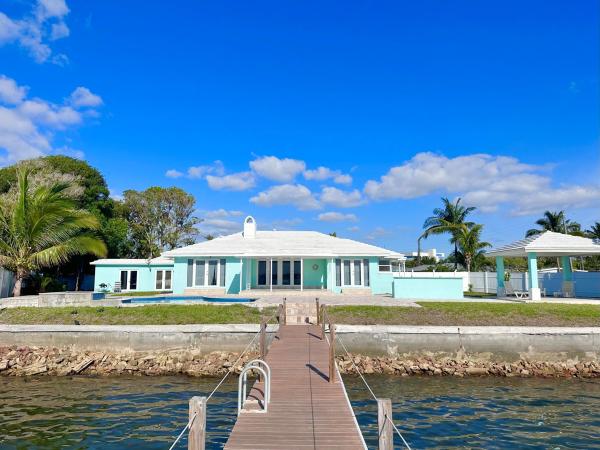 Lakeview Park, 257 E 23rd St, Riviera Beach, Florida 33404, image 1