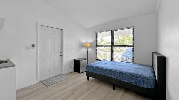 Rolling Green Ridge, 210 Ocean Pkwy, Boynton Beach, Florida 33435, image 1