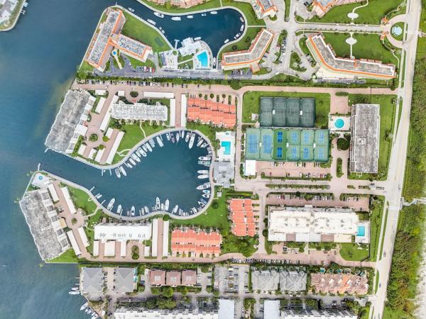 Yacht & Racquet Club Of Boca Raton, 2667 N Ocean Blvd #304-I, Boca Raton, Florida 33431, image 1