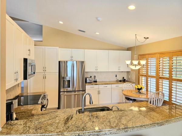Valencia Lakes, 7554 Las Cruces Ct, Boynton Beach, Florida 33437, image 3