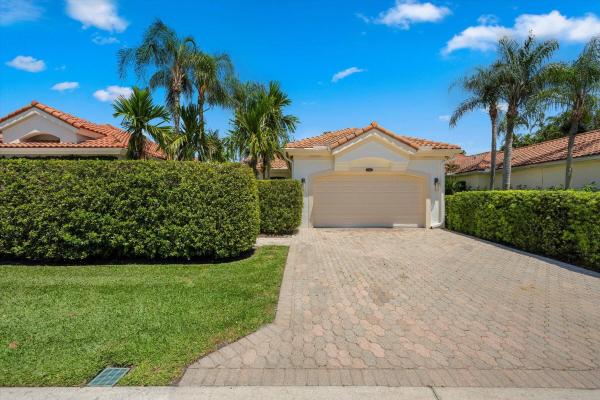 Chukker Cove, 12593 Mallet Cir, Wellington, Florida 33414, image 1